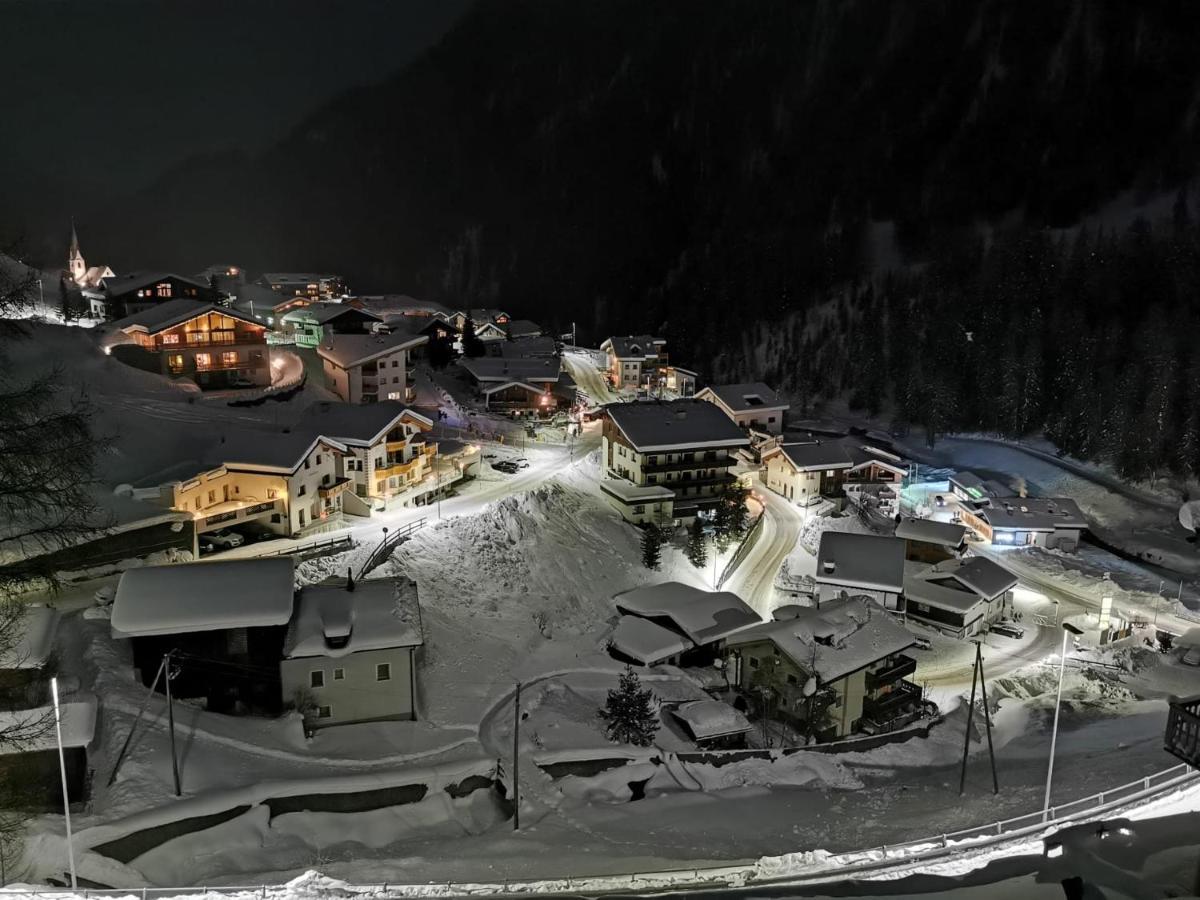 Haus Crestas Lägenhet Samnaun Exteriör bild